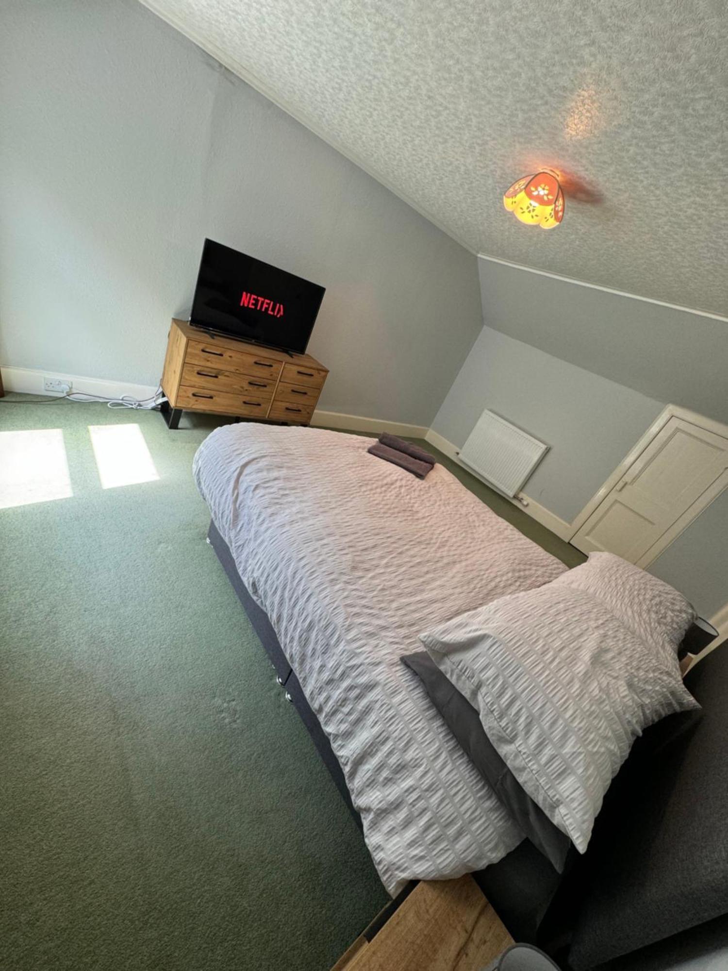 דירות וויק 4 Bed Harbour House מראה חיצוני תמונה